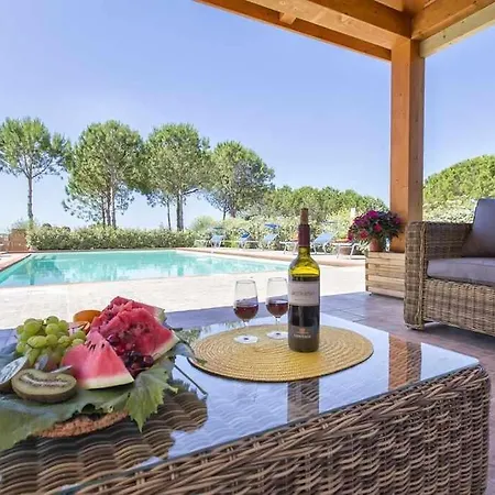 Villa Girasoli Con Piscina Privata E A 2km Dalla *