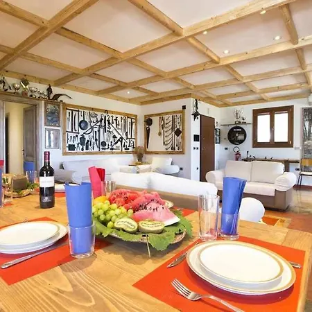 Villa Girasoli Con Piscina Privata E A 2km Dalla *