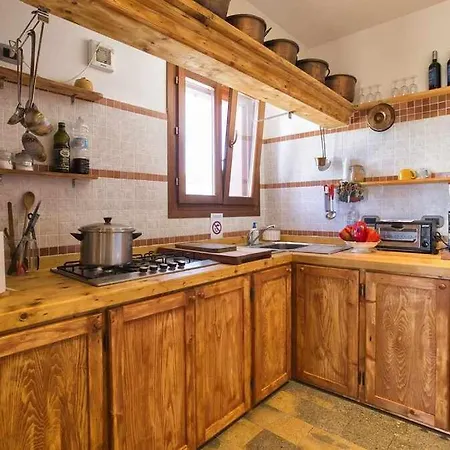 Girasoli Con Piscina Privata E A 2km Dalla *