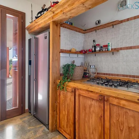 Girasoli Con Piscina Privata E A 2km Dalla Villa