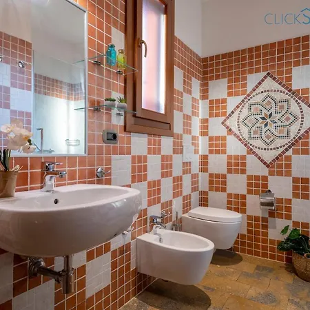 Girasoli Con Piscina Privata E A 2km Dalla Villa Alghero