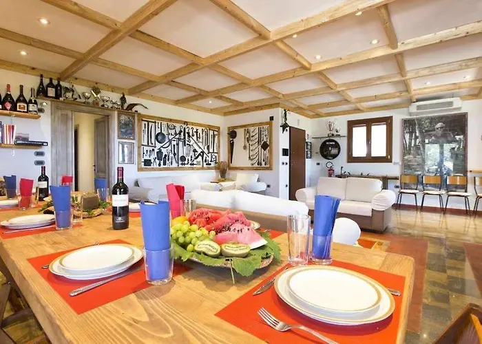 Villa Girasoli Con Piscina Privata E A 2km Dalla *