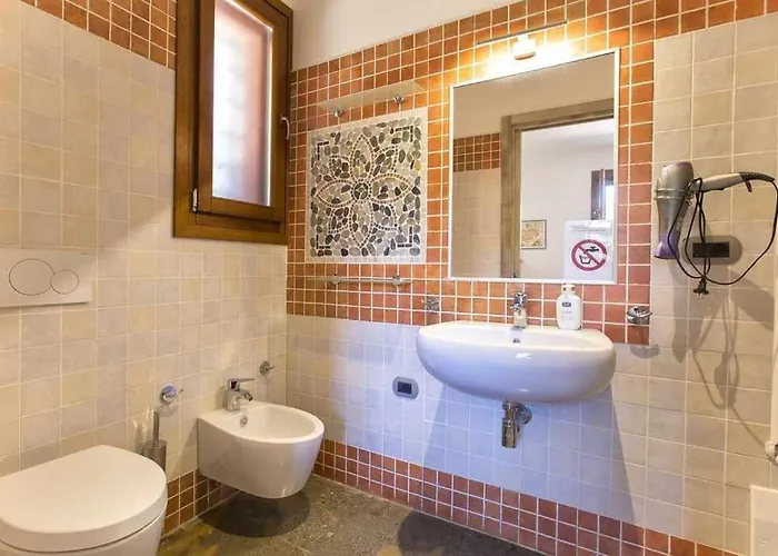 Girasoli Con Piscina Privata E A 2km Dalla Villa Alguer