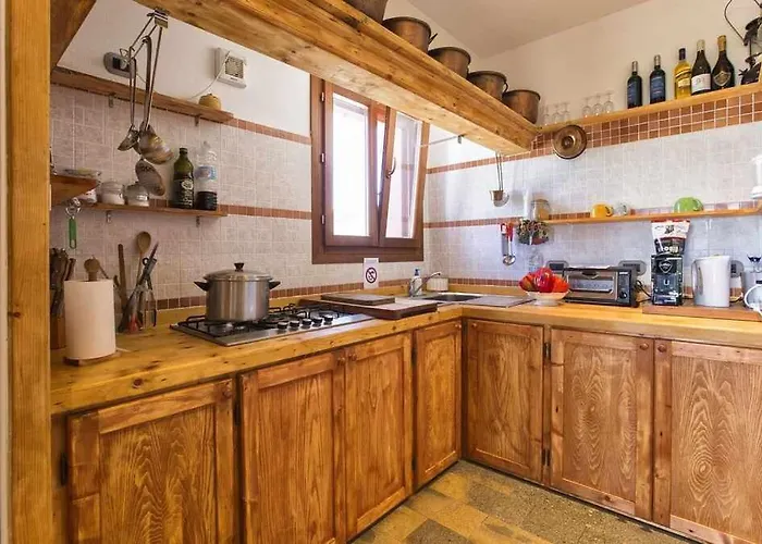 Girasoli Con Piscina Privata E A 2km Dalla *