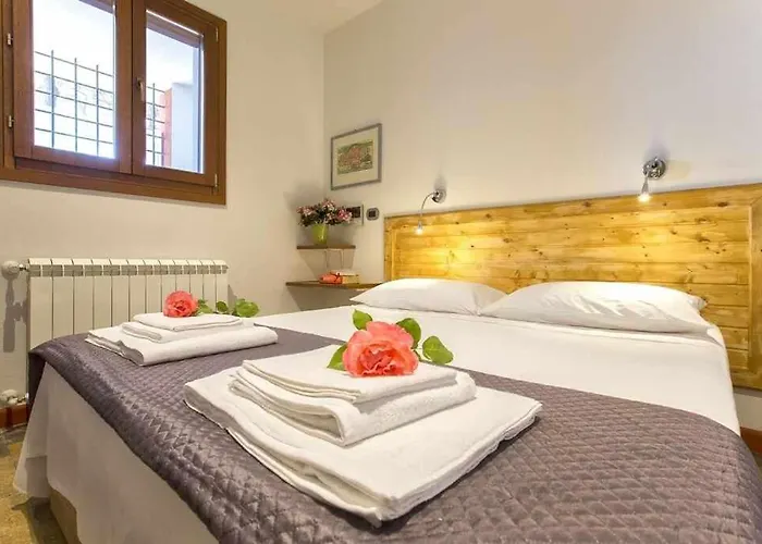 Girasoli Con Piscina Privata E A 2km Dalla Villa