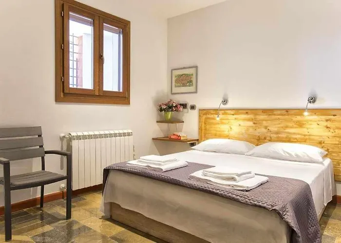 Girasoli Con Piscina Privata E A 2km Dalla Alguer