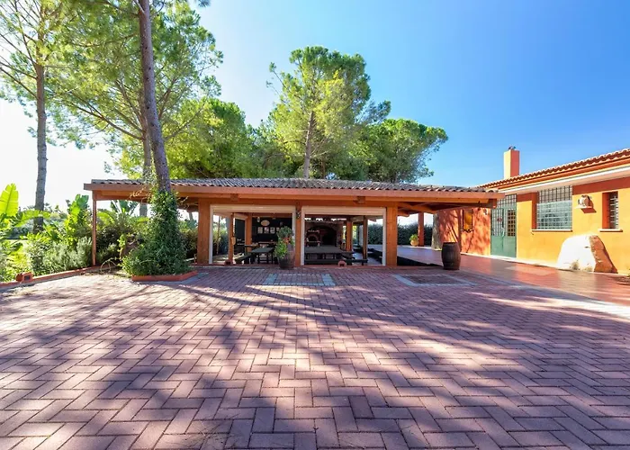 Girasoli Con Piscina Privata E A 2km Dalla Villa *