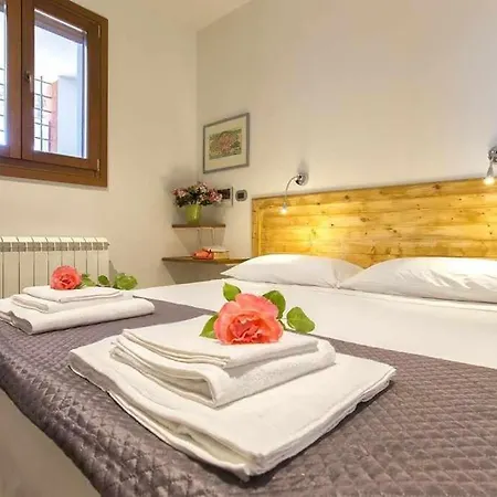 Girasoli Con Piscina Privata E A 2km Dalla Vila